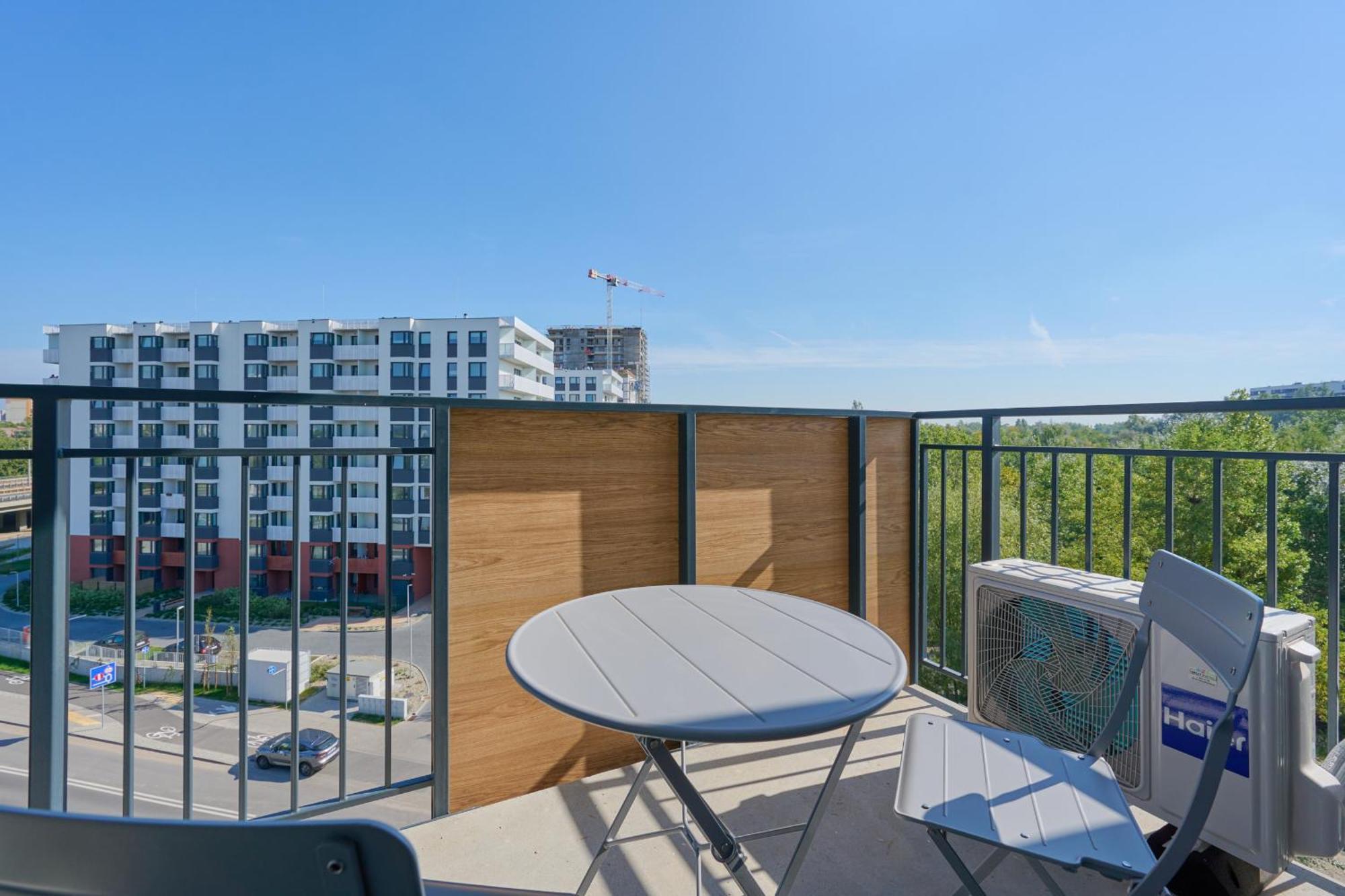 Fresh & Stylish Apartments In Poznan With Parking & Balcony By Noclegi Renters Exterior photo