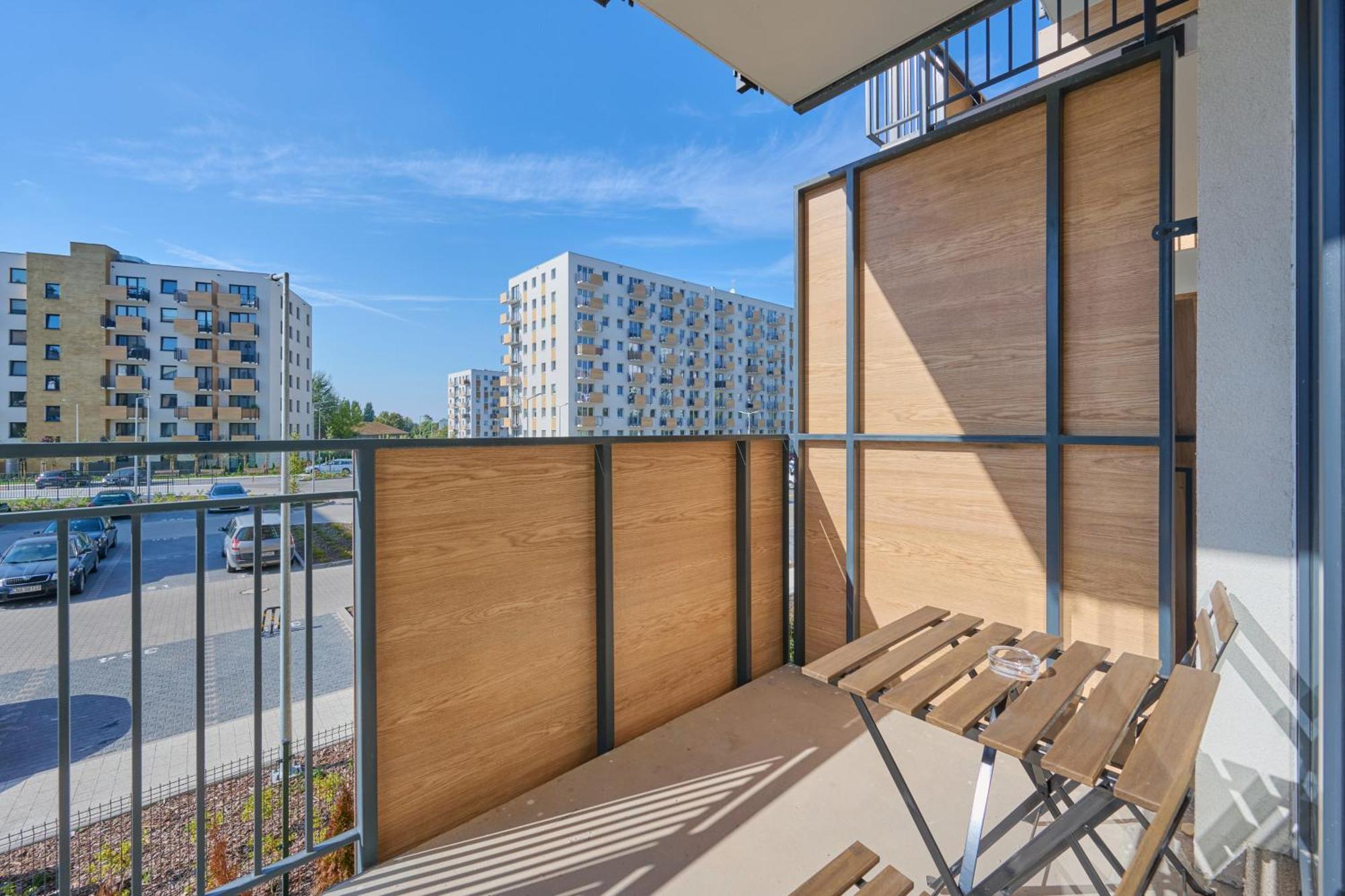 Fresh & Stylish Apartments In Poznan With Parking & Balcony By Noclegi Renters Exterior photo