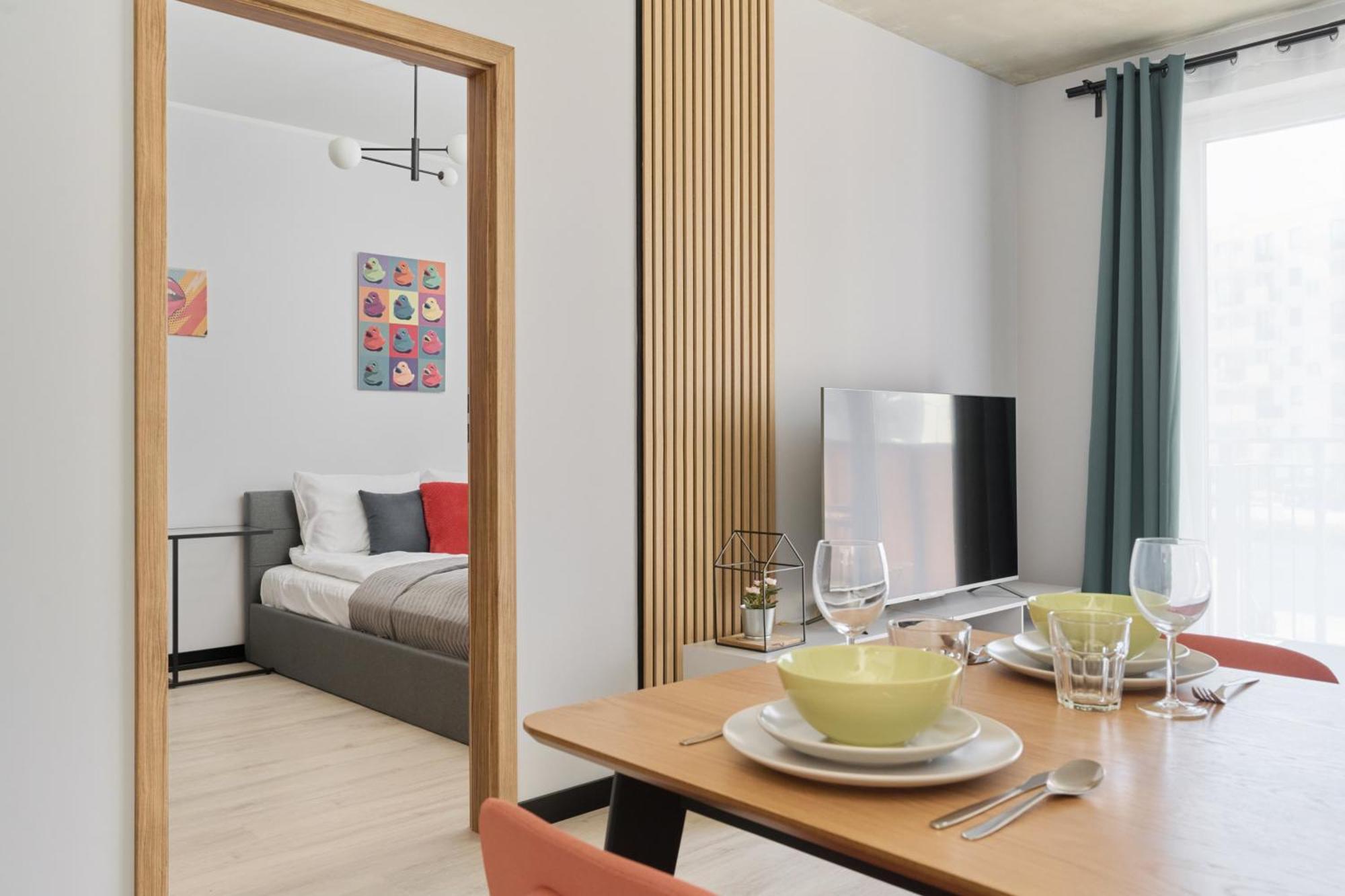 Fresh & Stylish Apartments In Poznan With Parking & Balcony By Noclegi Renters Exterior photo