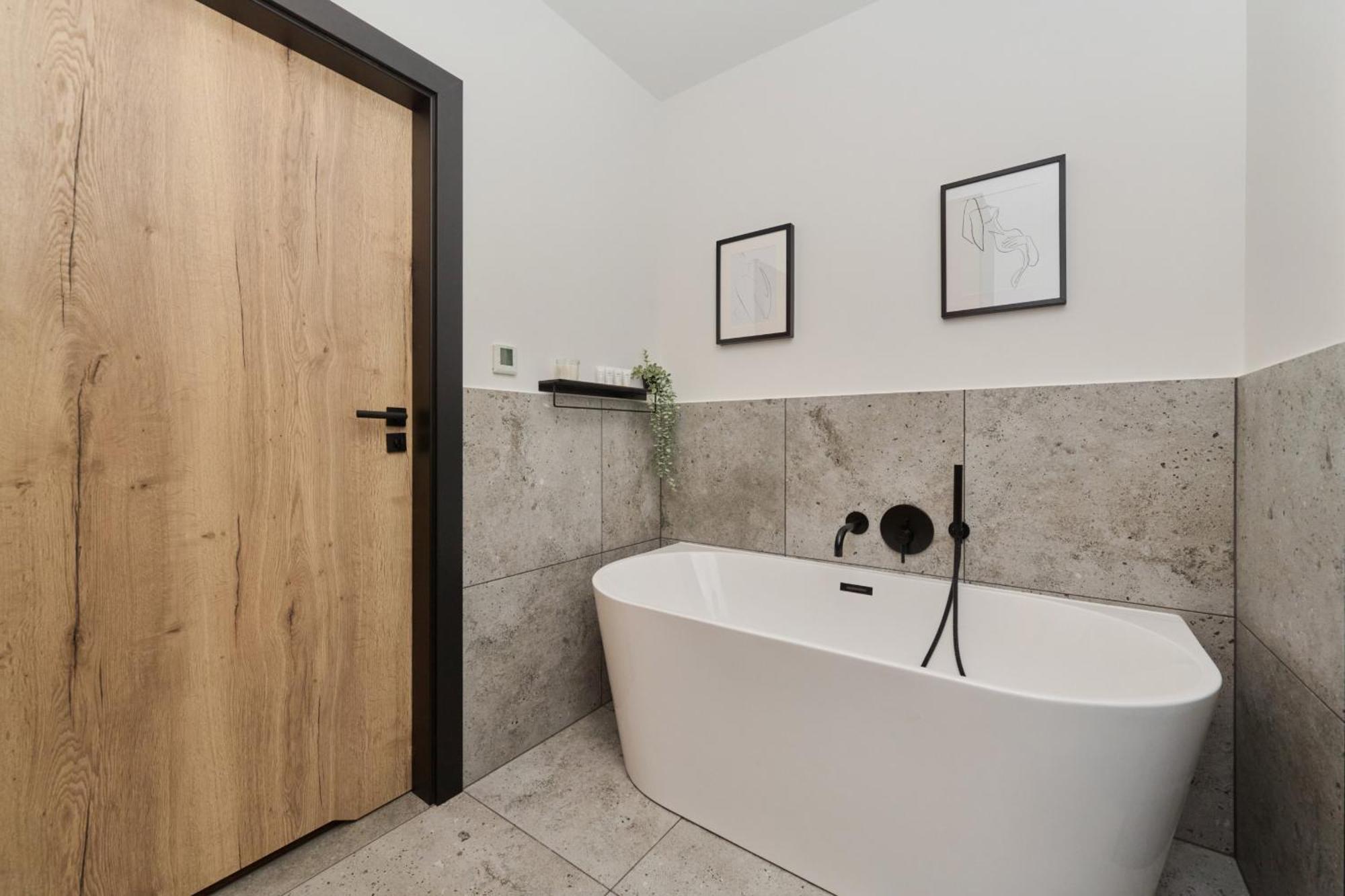Fresh & Stylish Apartments In Poznan With Parking & Balcony By Noclegi Renters Exterior photo
